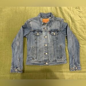 Levi Women’s Stretch Denim Trucker Jacket Sz XS